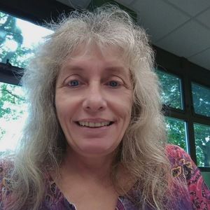 Meet your Posher, Marie